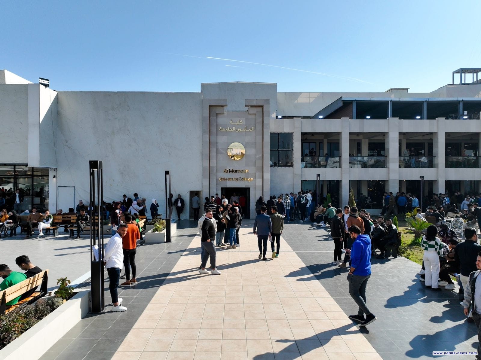 فرق الدفاع المدني تنجح بإخماد حريق اندلع في كلية المأمون ببغداد